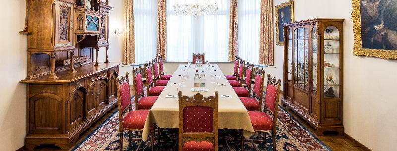 Hotel Schweizerhof Базел Екстериор снимка