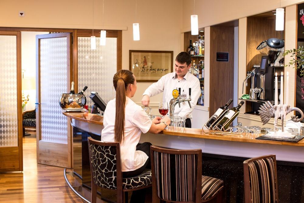 Hotel Schweizerhof Базел Екстериор снимка